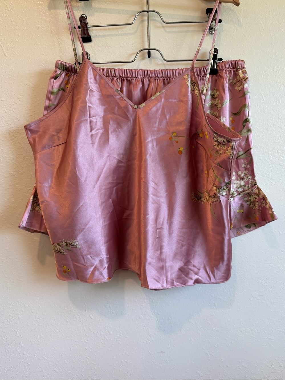 Unbranded 2XL Rose Pink Satin Floral Pajama Set